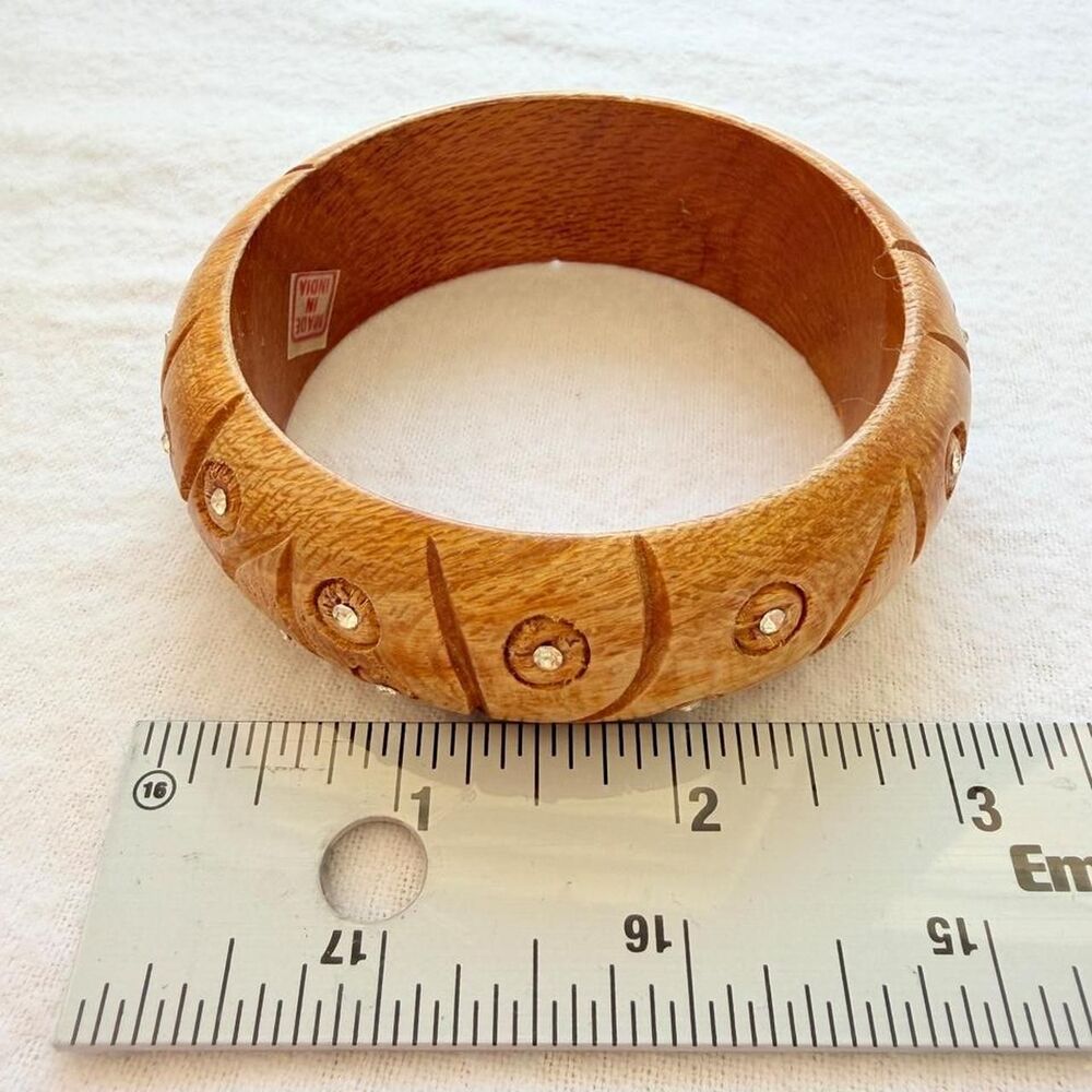 Vintage 70s Boho Carved Wood Bangle Set - Made in India - Picture 8 of 8